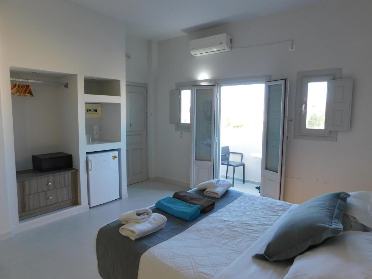 One And Only Beachfront Rooms Perissa  Exteriér fotografie